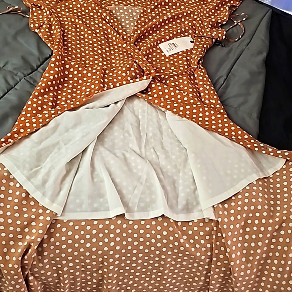 LEITH WRAP DRESS - Picture 3 of 5
